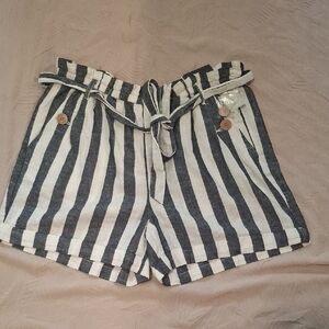 Maurices High Waist Black and White Shorts
